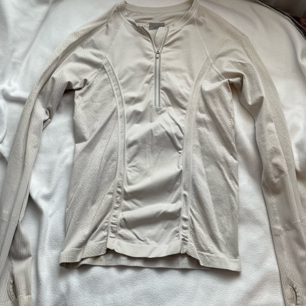 Athleta size medium white long sleeve tight sweatshirt